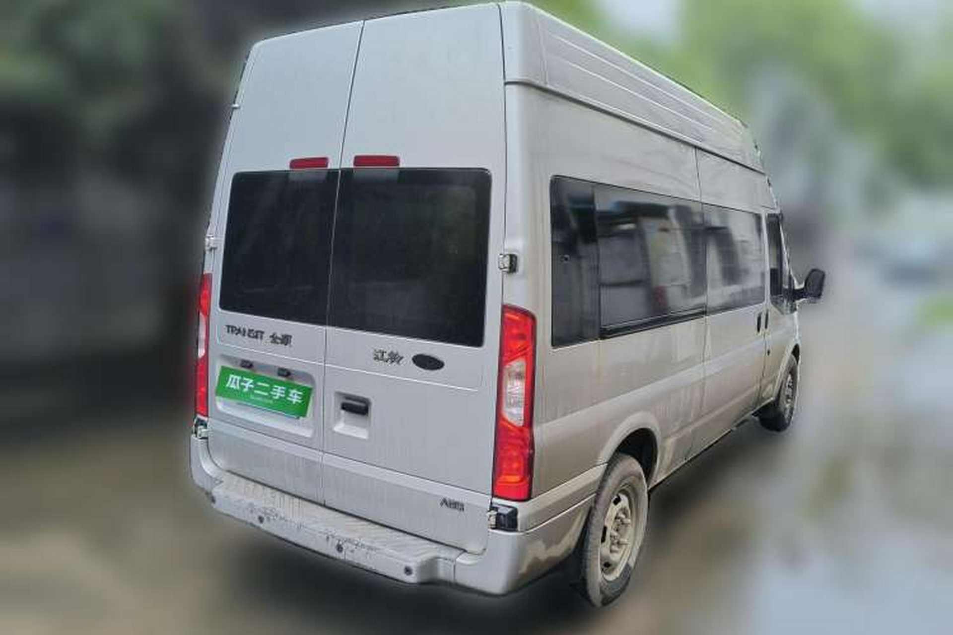 Used Ford Transit Custom 2013 2.4T Diesel Standard Version Long Wheelbase High Roof China IV Standard Rear Right 45 Deg