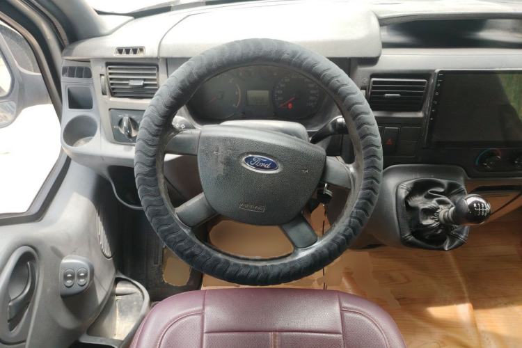 Used Ford Transit Custom 2013 2.4T Diesel Standard Version Long Wheelbase High Roof China IV Standard Steering Wheel