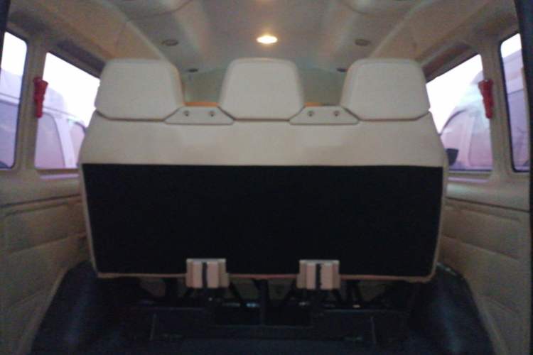 Used Ford Transit Custom 2013 2.4T Diesel Econo-Logistics Vehicle Short Wheelbase Mid-Roof China IV Standard Trunk