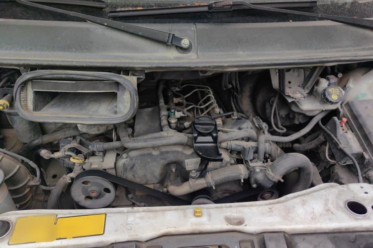 Used Ford Transit Custom  Engine Bay