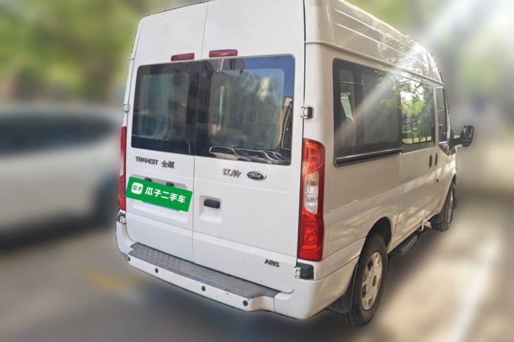 Used Ford Transit Custom 2013 2.4T Diesel Economical Logistics Vehicle Short Wheelbase Mid-Roof China III Standard Exterior 5