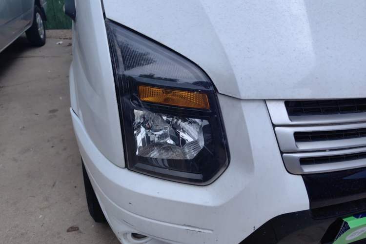 Used Ford Transit Custom  Right Front Headlight