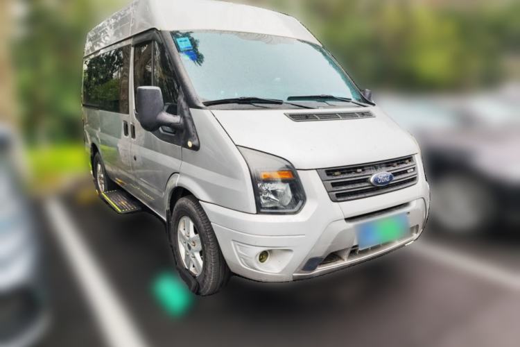 Used Ford Transit Custom 2015 2.4T Short-Wheelbase 6-Seater Mid-Roof Multi-Purpose Vehicle Front Right 45 Deg