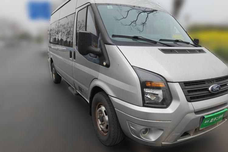 Used Ford Transit Custom 2015 2.4T Long-Wheelbase 7-Seater Mid-Height Multi-Purpose Vehicle Front Right 45 Deg