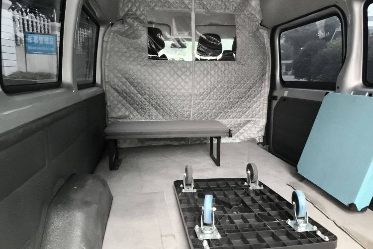 Used Ford Transit Custom 2015 2.4T Short-Wheelbase 6-Seater Mid-Roof Multi-Purpose Vehicle Left Rear Seat