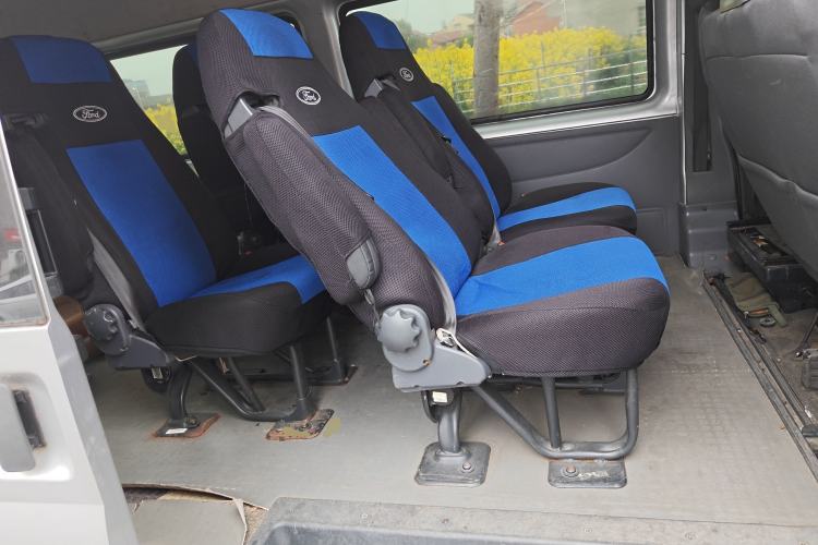 Used Ford Transit Custom 2015 2.4T Long-Wheelbase 7-Seater Mid-Height Multi-Purpose Vehicle Left Rear Seat