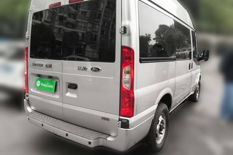 Used Ford Transit Custom 2015 2.4T Short-Wheelbase 6-Seater Mid-Roof Multi-Purpose Vehicle Rear Right 45 Deg