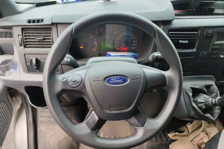 Used Ford Transit Custom 2015 2.4T Short-Wheelbase 6-Seater Mid-Roof Multi-Purpose Vehicle Steering Wheel