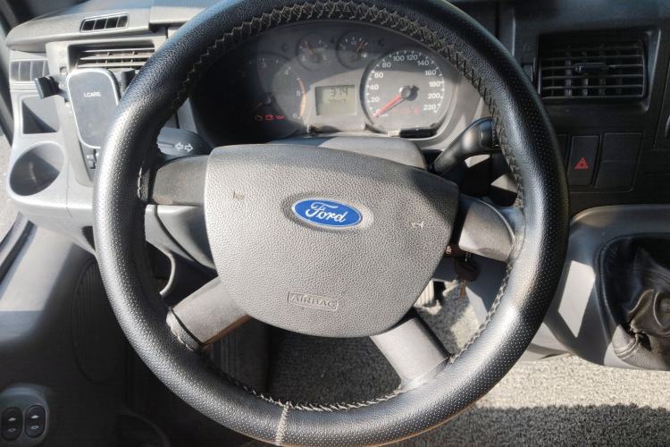 Used Ford Transit Custom 2015 2.4T Long-Wheelbase 7-Seater Mid-Height Multi-Purpose Vehicle Steering Wheel
