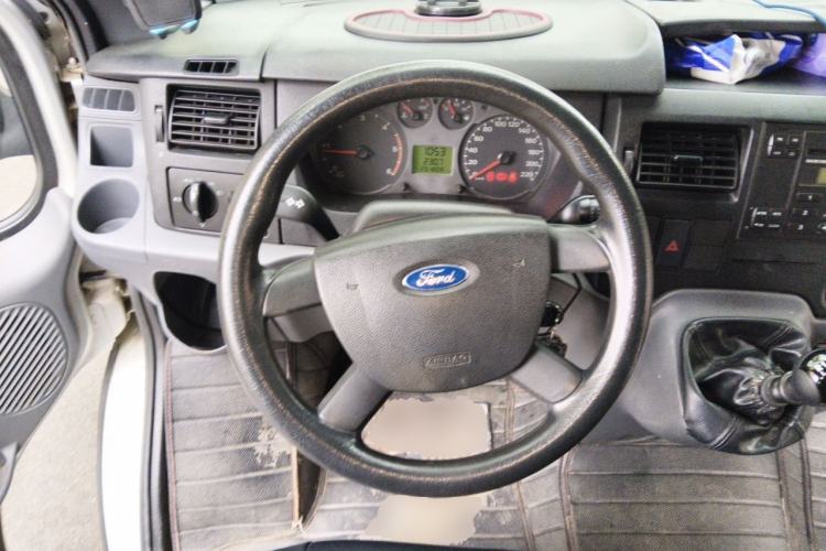 Used Ford Transit Custom 2015 2.4T Short-Wheelbase 6-Seater Mid-Roof Multi-Purpose Vehicle Steering Wheel