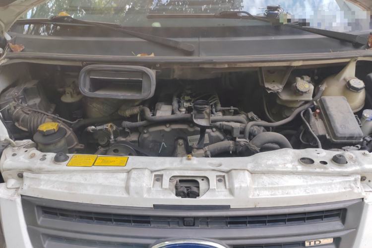 Used Ford Transit Custom  Engine Bay