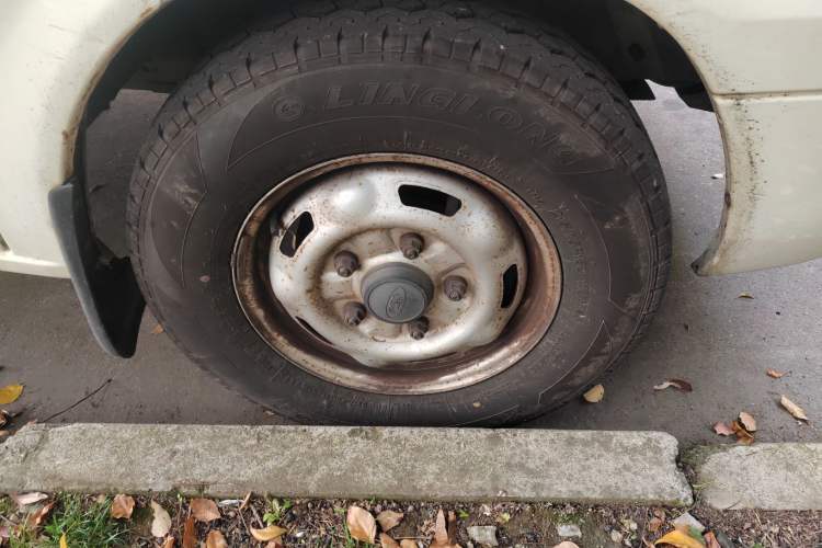 Used Ford Transit Custom  Right Front Wheel Hub