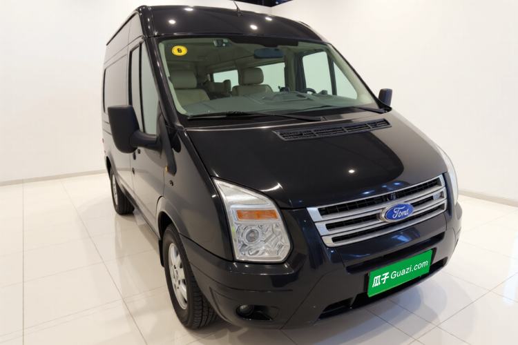 Used Ford Transit Custom 2016 2.2T Long-Wheelbase 6/7-Seater Mid-Roof Multi-Purpose Vehicle Front Right 45 Deg
