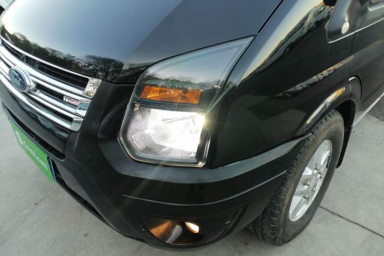 Used Ford Transit Custom 2016 2.2T Long-Wheelbase 6-Seater High-Roof Multi-Purpose Vehicle Left Front Headlight