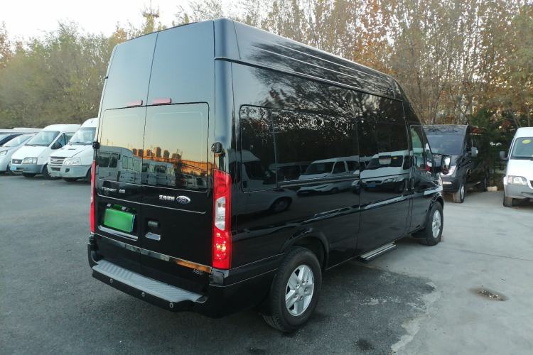 Used Ford Transit Custom 2016 2.2T Long-Wheelbase 6-Seater High-Roof Multi-Purpose Vehicle Rear Right 45 Deg