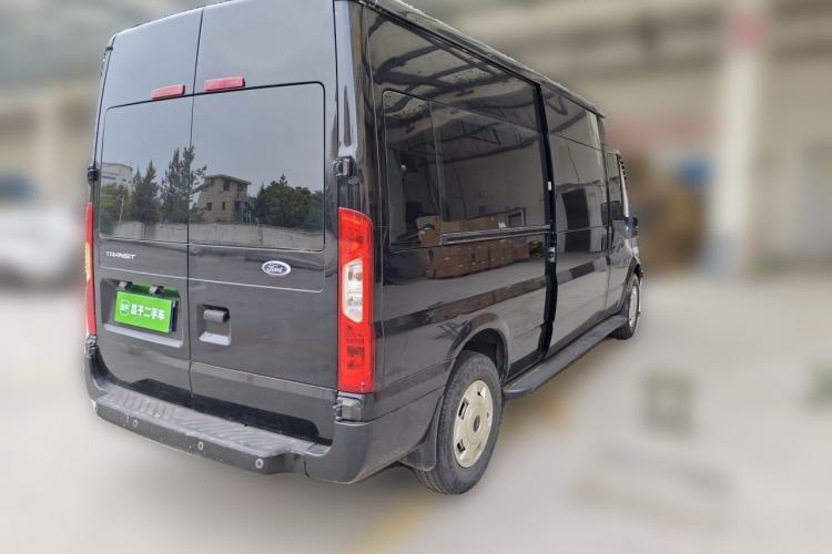 Used Ford Transit Custom 2016 2.2T Long-Wheelbase 6/7-Seater Mid-Roof Multi-Purpose Vehicle Rear Right 45 Deg