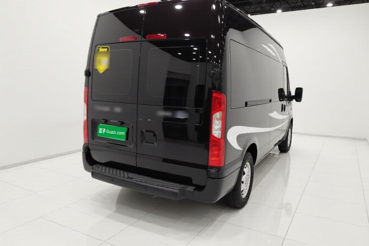 Used Ford Transit Custom 2016 2.2T Long-Wheelbase 6/7-Seater Mid-Roof Multi-Purpose Vehicle Rear Right 45 Deg