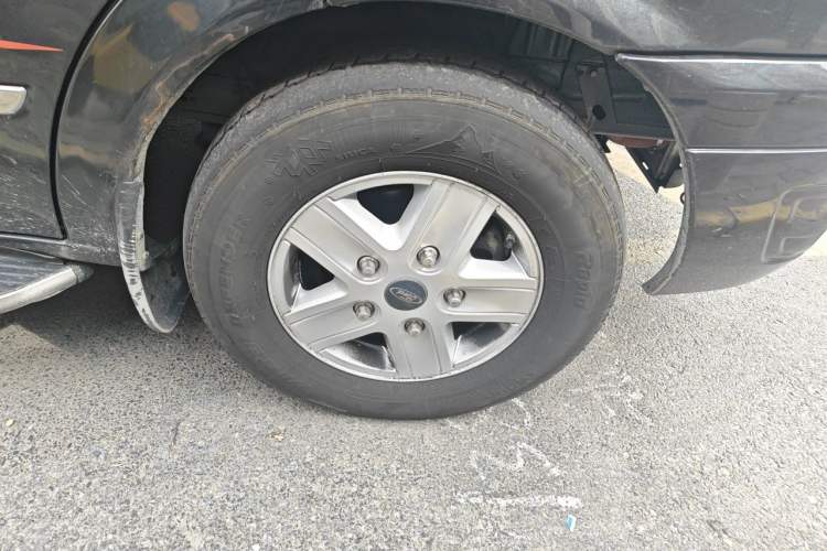Used Ford Transit Custom  Right Front Wheel Hub