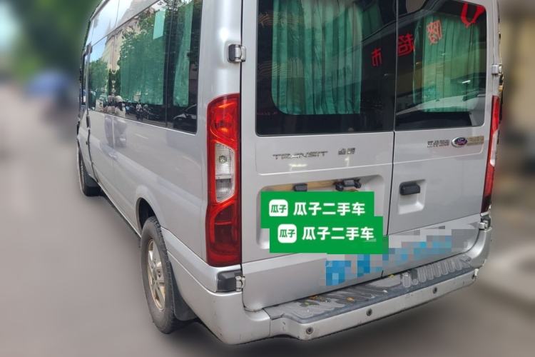 Used Ford Transit Custom 2016 2.2T Long Wheelbase 15-Seater Mid-Roof Standard Version with 135 Horsepower Rear Left 45 Deg