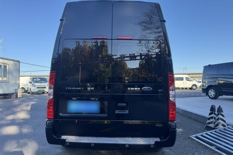 Used Ford Transit Custom 2016 2.2T Long-Wheelbase 6-Seater High-Roof Multi-Purpose Vehicle Exterior 6