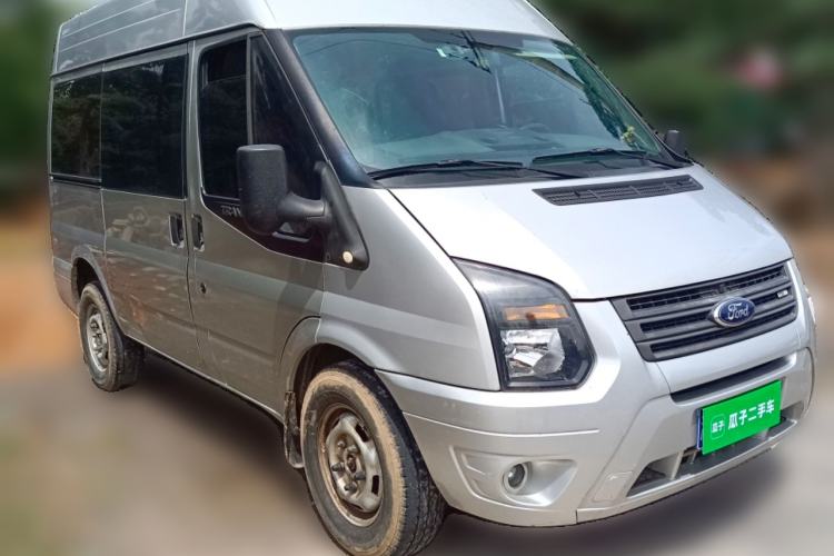Used Ford Transit Custom 2016 2.2T Short-Wheelbase 6-Seater Mid-Roof Multi-Purpose Vehicle Front Right 45 Deg