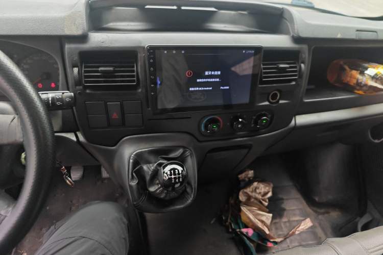 Used Ford Transit Custom 2016 2.2T Long-Wheelbase 6/7-Seater Mid-Roof Multi-Purpose Vehicle Audio And AC Panel