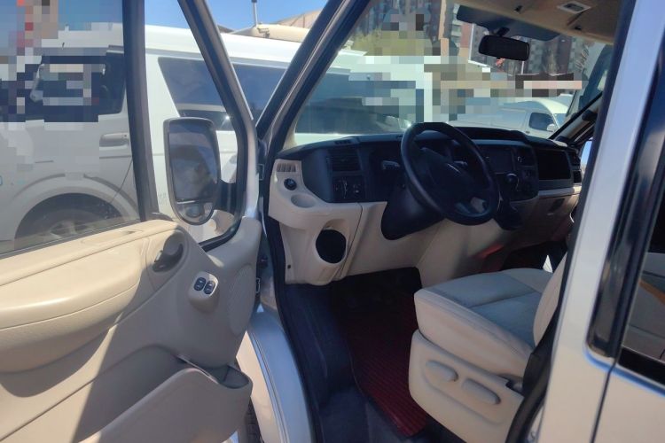 Used Ford Transit Custom 2016 2.2T Long-Wheelbase 6/7-Seater Mid-Roof Multi-Purpose Vehicle Driver Seat