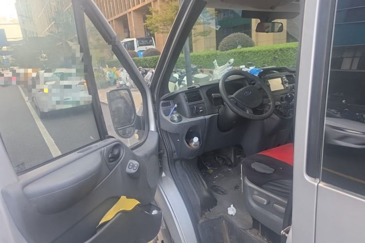 Used Ford Transit Custom 2016 2.2T Long-Wheelbase 6/7-Seater Mid-Roof Multi-Purpose Vehicle Driver Seat