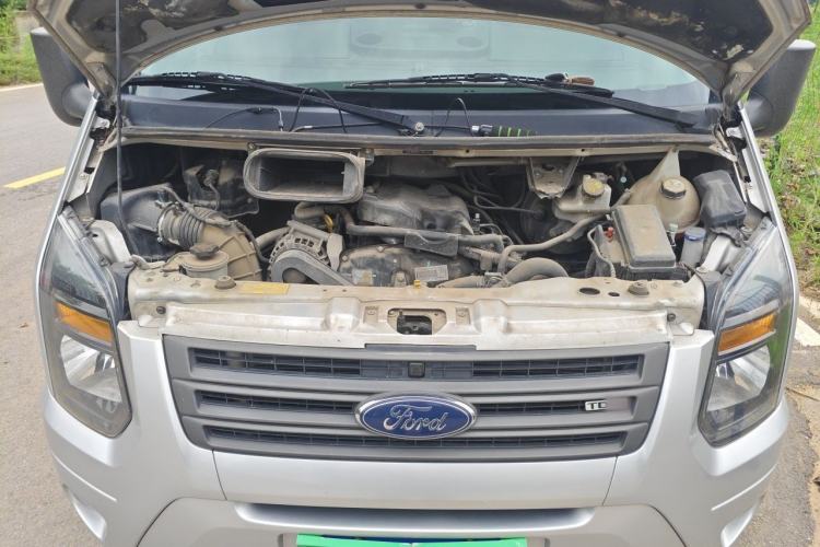 Used Ford Transit Custom 2016 2.2T Short-Wheelbase 6-Seater Mid-Roof Multi-Purpose Vehicle Engine Bay