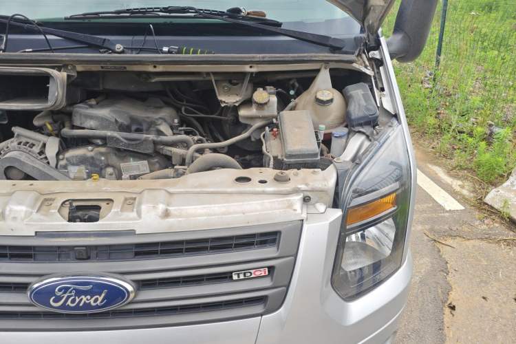 Used Ford Transit Custom 2016 2.2T Short-Wheelbase 6-Seater Mid-Roof Multi-Purpose Vehicle Engine Bay Left