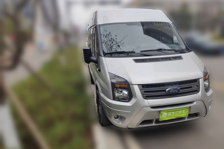 Used Ford Transit Custom 2016 2.2T Short-Wheelbase 6-Seater Mid-Roof Multi-Purpose Vehicle Front Right 45 Deg