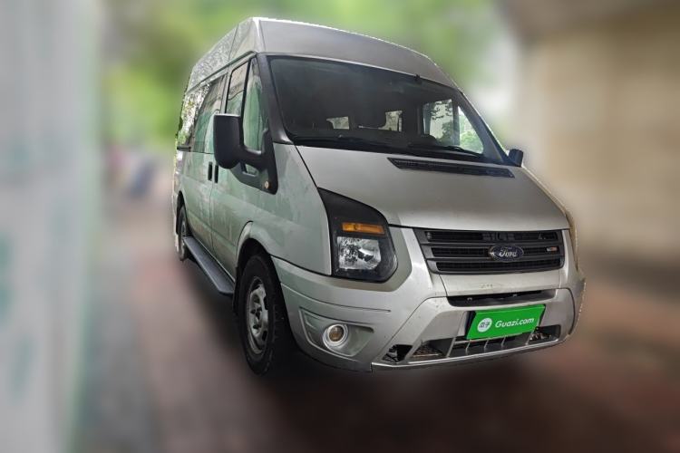 Used Ford Transit Custom 2016 2.2T Short-Wheelbase 6-Seater Mid-Roof Multi-Purpose Vehicle Front Right 45 Deg