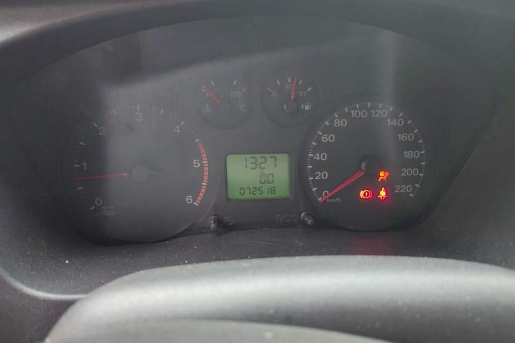 Used Ford Transit Custom 2016 2.2T Long-Wheelbase 6/7-Seater Mid-Roof Multi-Purpose Vehicle Instrument Cluster