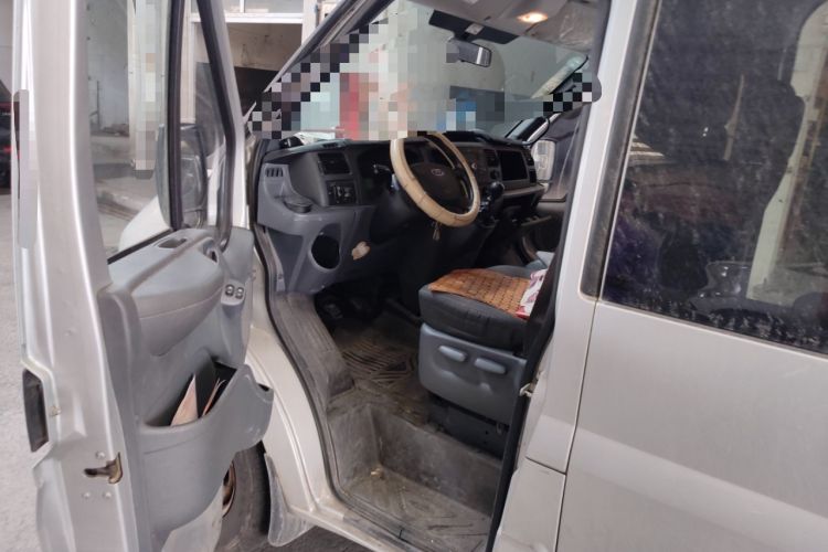 Used Ford Transit Custom 2016 2.2T Long-Wheelbase 6/7-Seater Mid-Roof Multi-Purpose Vehicle Interior 3