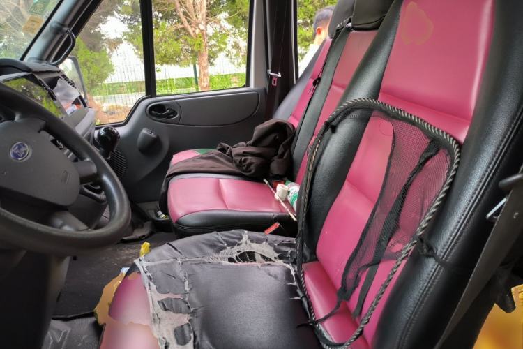 Used Ford Transit Custom 2016 2.2T Long-Wheelbase 6/7-Seater Mid-Roof Multi-Purpose Vehicle Left Front Seat