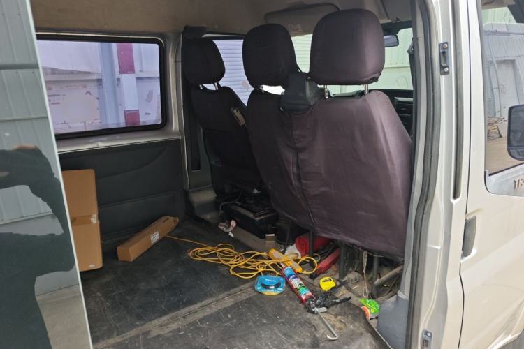 Used Ford Transit Custom 2016 2.2T Short-Wheelbase 6-Seater Mid-Roof Multi-Purpose Vehicle Left Rear Seat