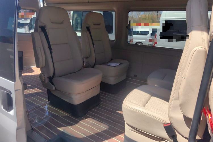 Used Ford Transit Custom 2016 2.2T Long-Wheelbase 6/7-Seater Mid-Roof Multi-Purpose Vehicle Left Rear Seat