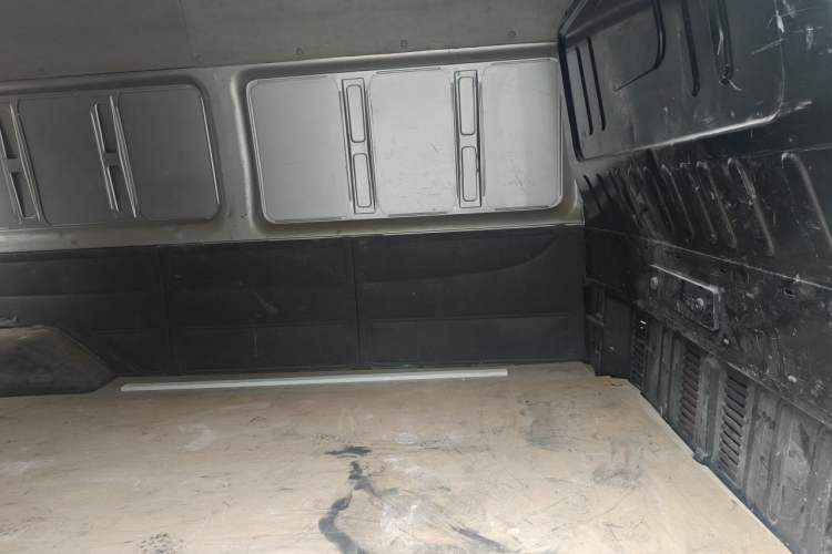 Used Ford Transit Custom  Left Rear Seat