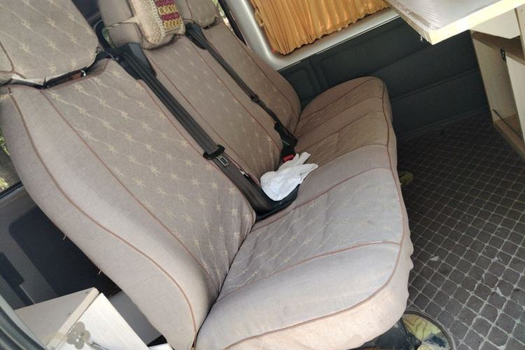 Used Ford Transit Custom 2016 2.2T Short-Wheelbase 6-Seater Mid-Roof Multi-Purpose Vehicle Left Rear Seat