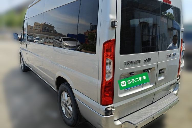 Used Ford Transit Custom 2016 2.2T Long-Wheelbase 9-Seater Mid-Roof Luxury Coach with 135 Horsepower Rear Left 45 Deg