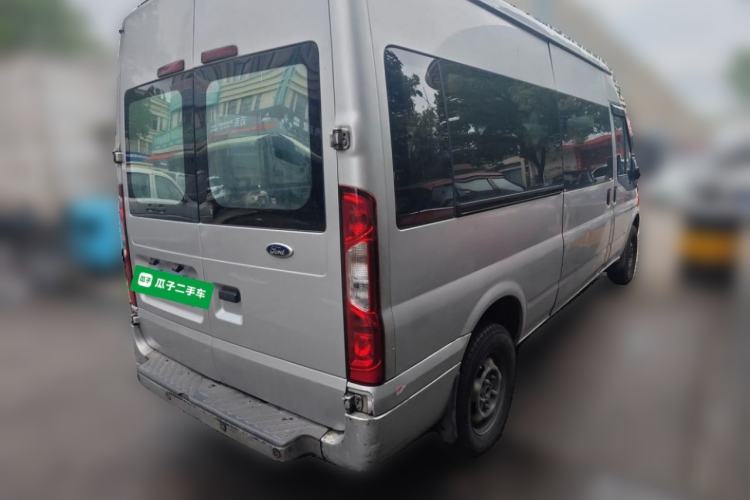 Used Ford Transit Custom 2016 2.2T Long-Wheelbase 6/7-Seater Mid-Roof Multi-Purpose Vehicle Rear Right 45 Deg