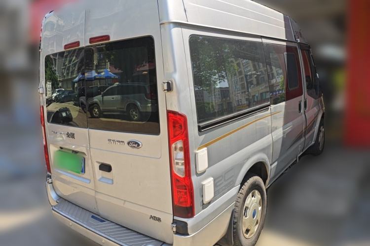 Used Ford Transit Custom 2016 2.2T Short Wheelbase 6-Seater Mid-Height Multi-Purpose Vehicle Rear Right 45 Deg