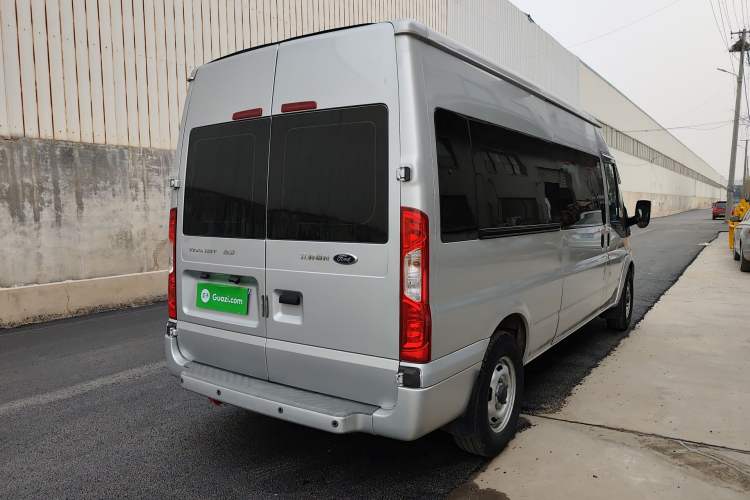 Used Ford Transit Custom 2016 2.2T Long-Wheelbase 6/7-Seater Mid-Roof Multi-Purpose Vehicle Rear Right 45 Deg