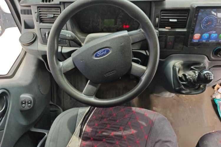 Used Ford Transit Custom 2016 2.2T Short-Wheelbase 6-Seater Mid-Roof Multi-Purpose Vehicle Steering Wheel