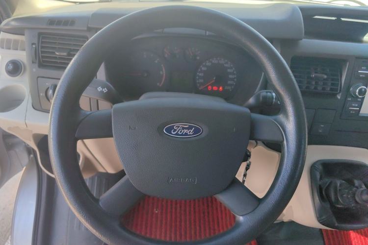 Used Ford Transit Custom 2016 2.2T Long-Wheelbase 6/7-Seater Mid-Roof Multi-Purpose Vehicle Steering Wheel
