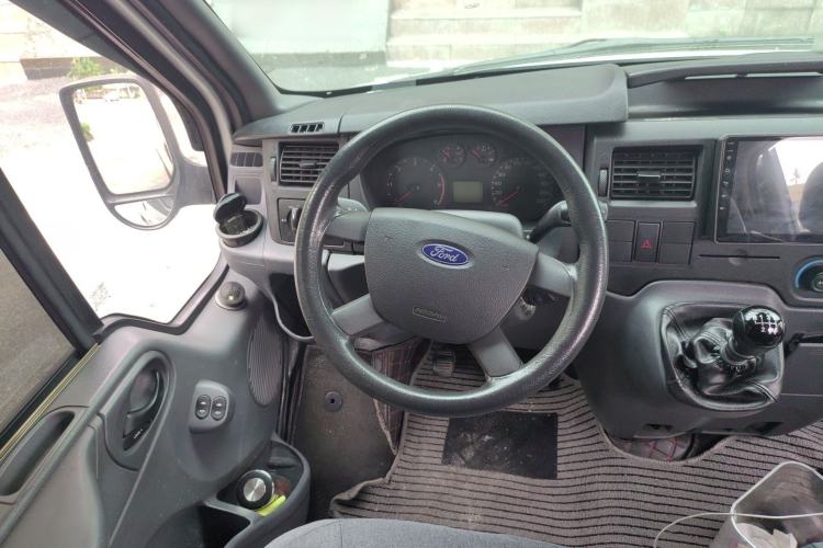 Used Ford Transit Custom 2016 2.2T Long-Wheelbase 6/7-Seater Mid-Roof Multi-Purpose Vehicle Steering Wheel