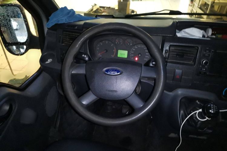 Used Ford Transit Custom 2016 2.2T Long-Wheelbase 6/7-Seater Mid-Roof Multi-Purpose Vehicle Steering Wheel