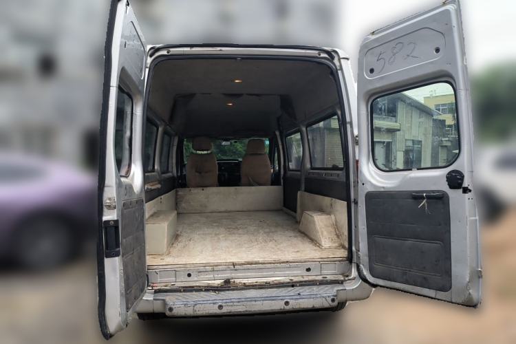 Used Ford Transit Custom 2016 2.2T Long-Wheelbase 6/7-Seater Mid-Roof Multi-Purpose Vehicle Trunk
