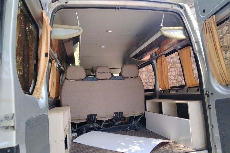 Used Ford Transit Custom 2016 2.2T Short-Wheelbase 6-Seater Mid-Roof Multi-Purpose Vehicle Trunk