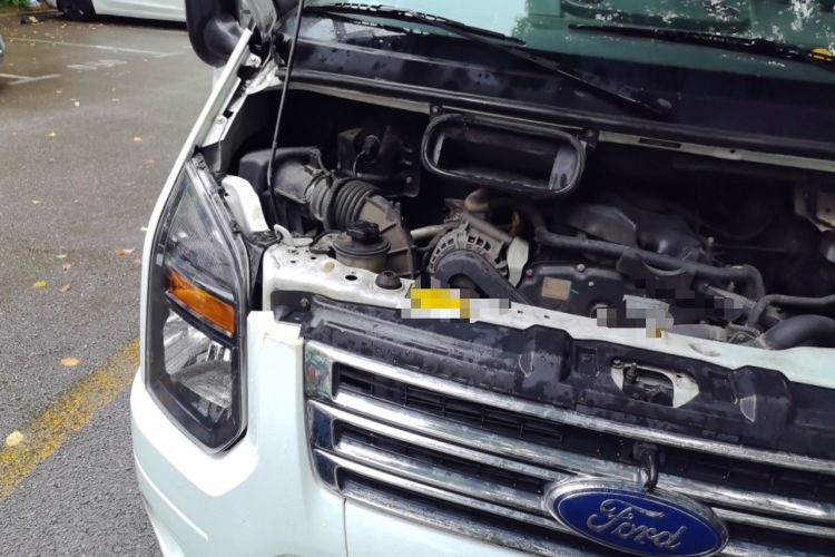 Used Ford Transit Custom 2016 2.2T Long-Wheelbase 6/7-Seater Mid-Roof Multi-Purpose Vehicle Engine Bay Right